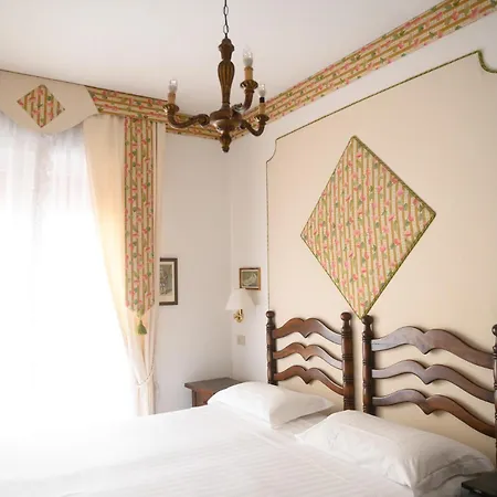Agora Park Szálloda 3*
